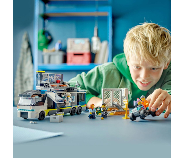LEGO City 60418 Policyjna ciężarówka z laboratorium kryminalnym - 1203601 - zdjęcie 11